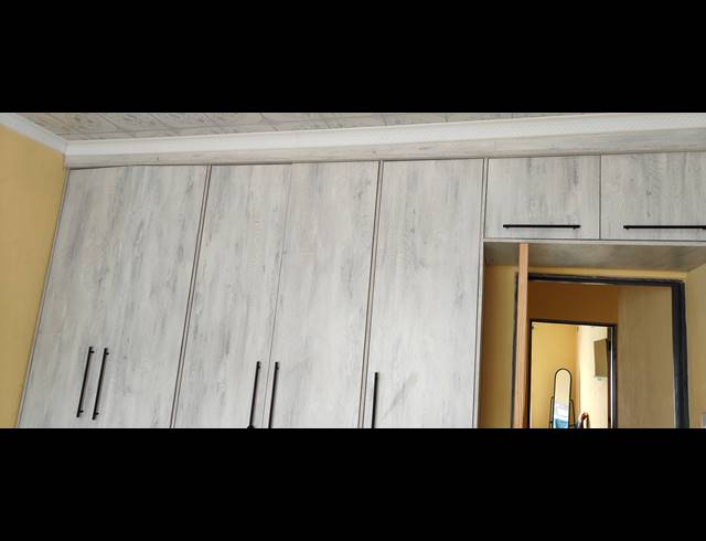 4 BEDROOM FREEHOLD FOR SALE IN BHEKUZULU